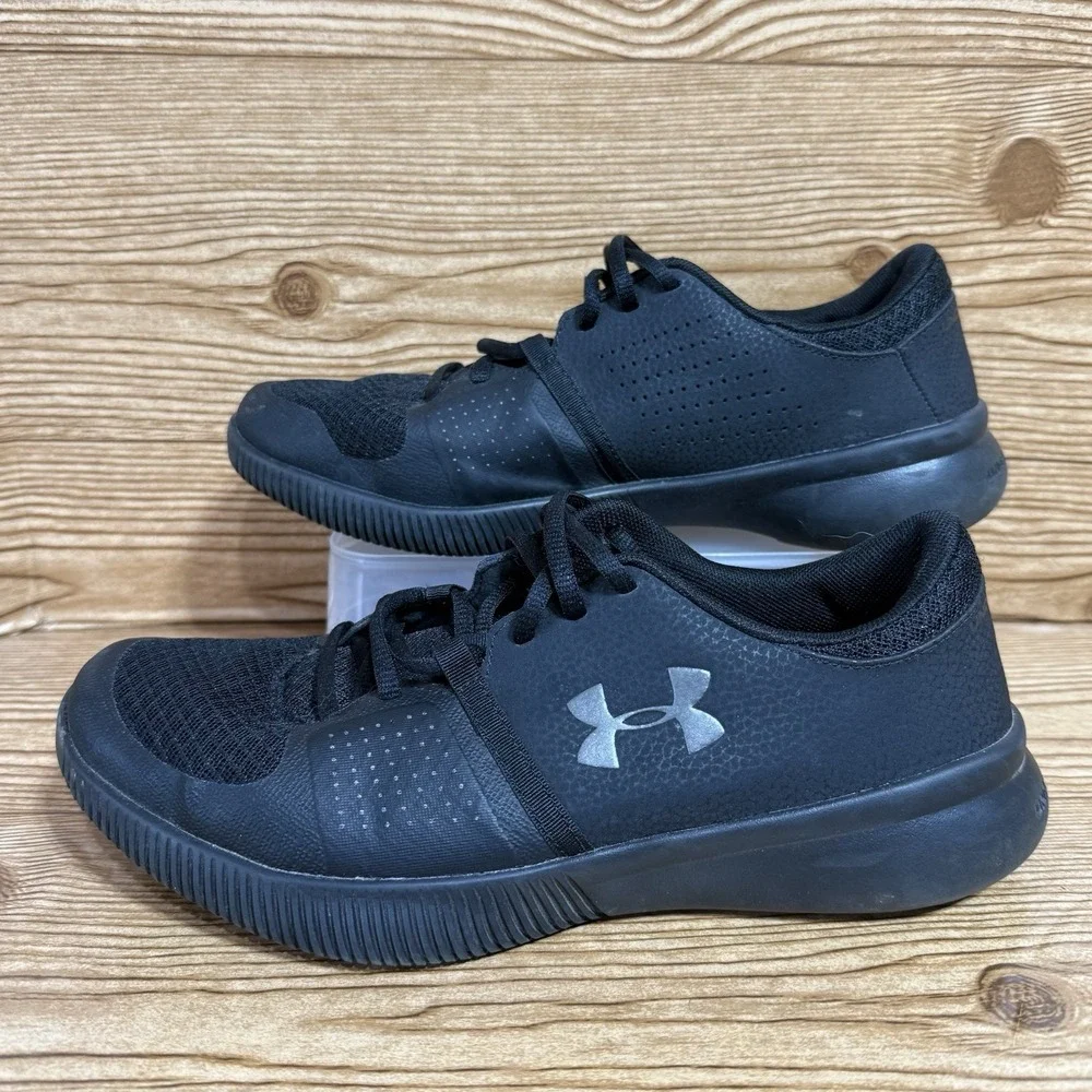 Under Armour Shoes Mens‎ Sz 8 Athletic Sneakers 3000333-002 Black Workout Gym
